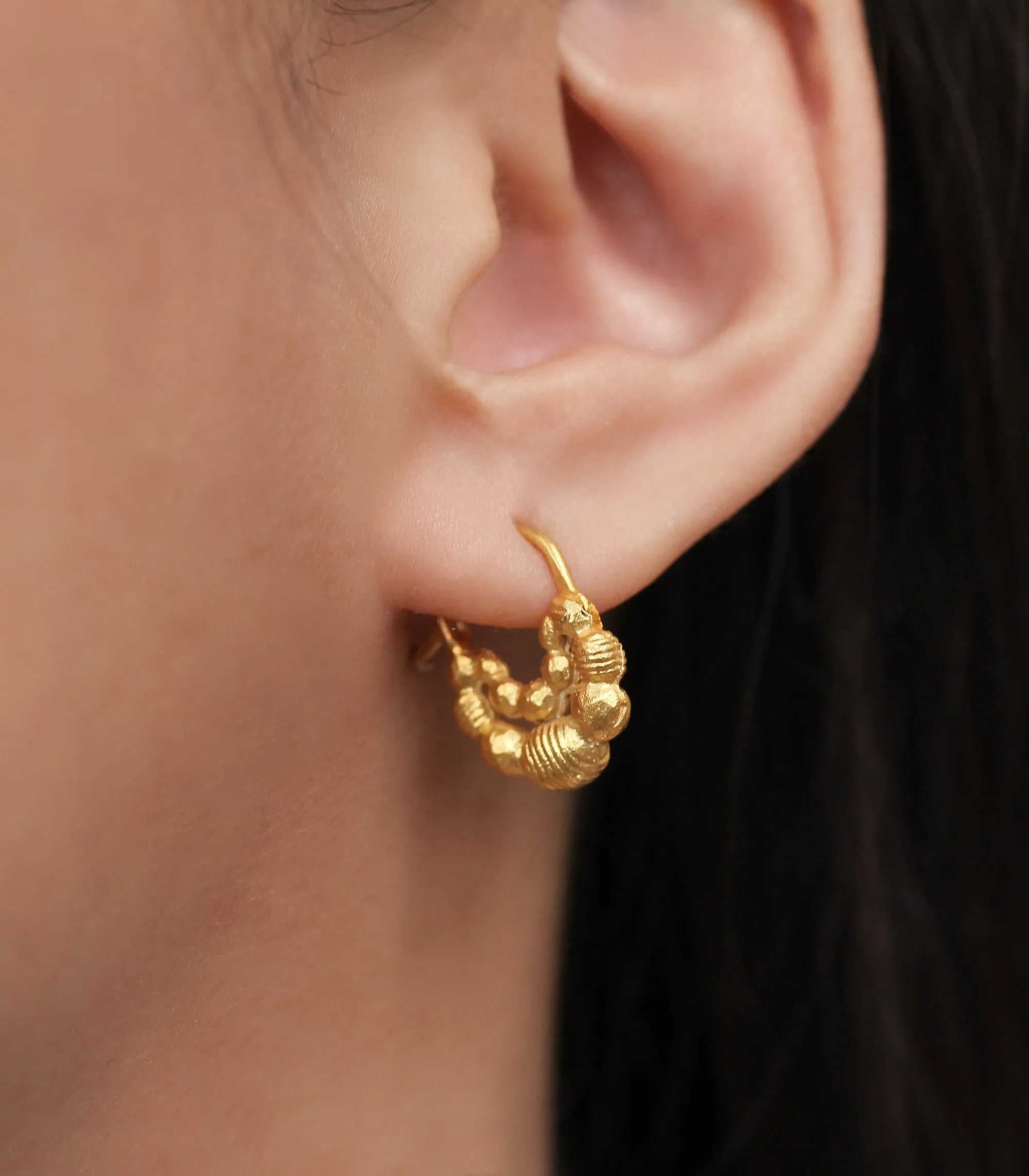 Aira Creolla Earrings