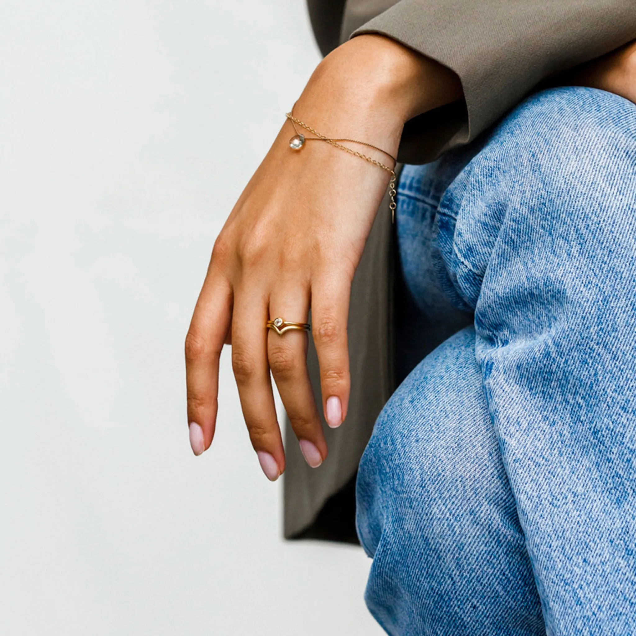 Amethyst Mano Ring