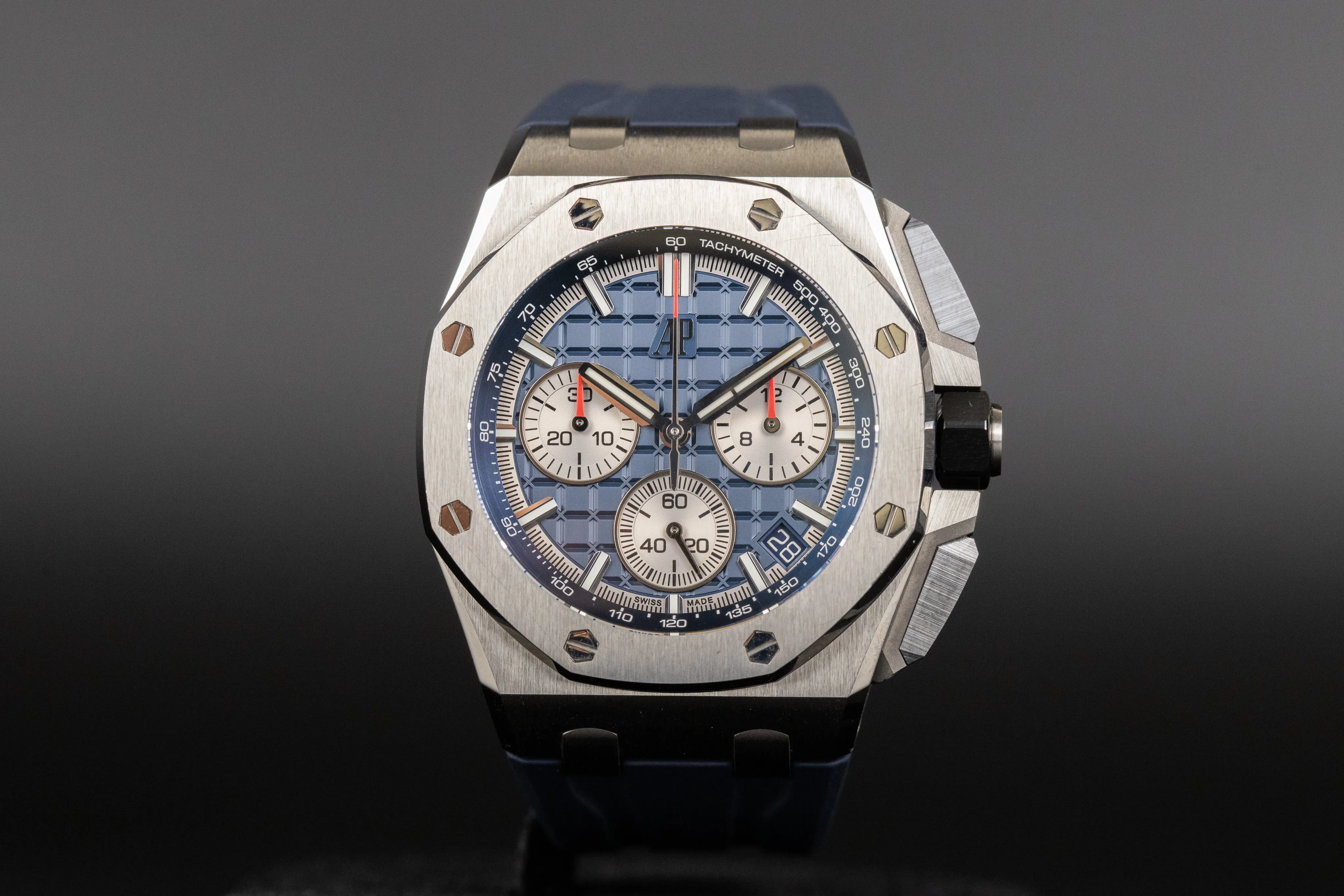 Audemars Piguet<br>26420TI Royal Oak Offshore Blue Dial