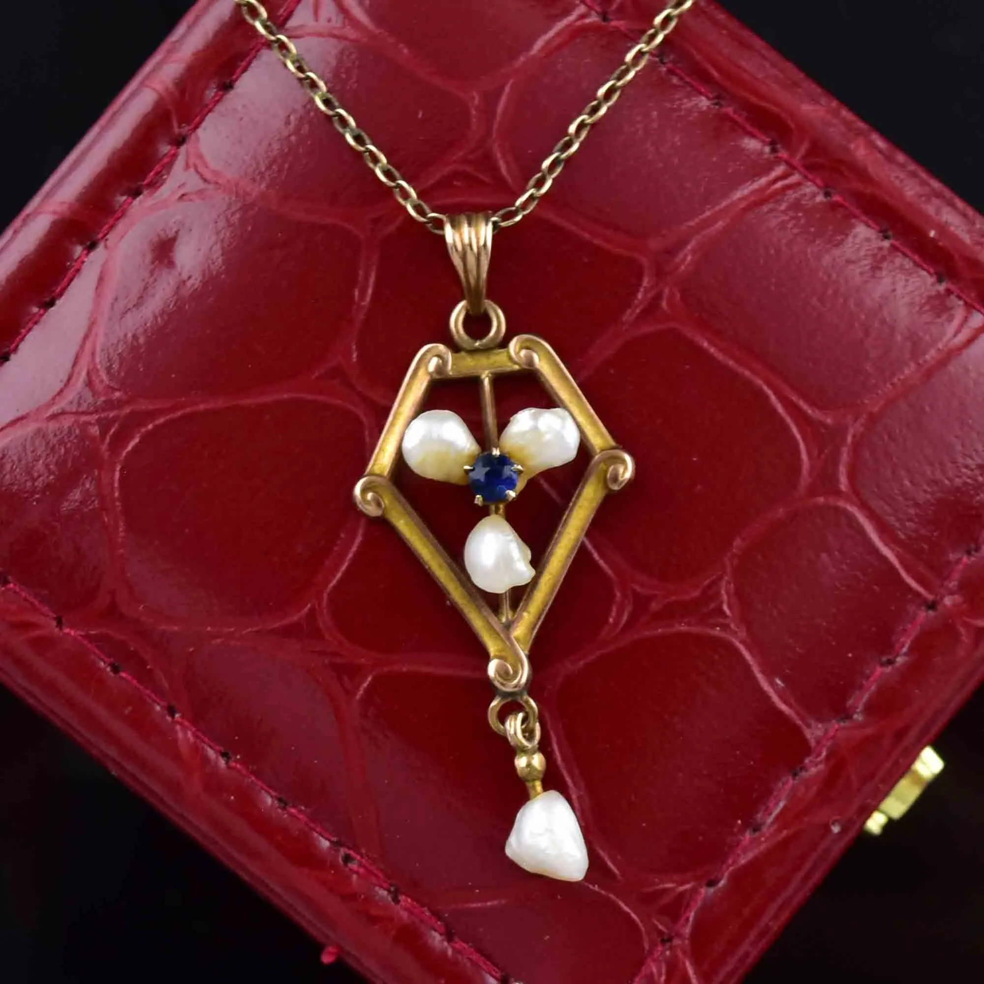 Edwardian 10K Gold Pearl Sapphire Lavalier Pendant Necklace