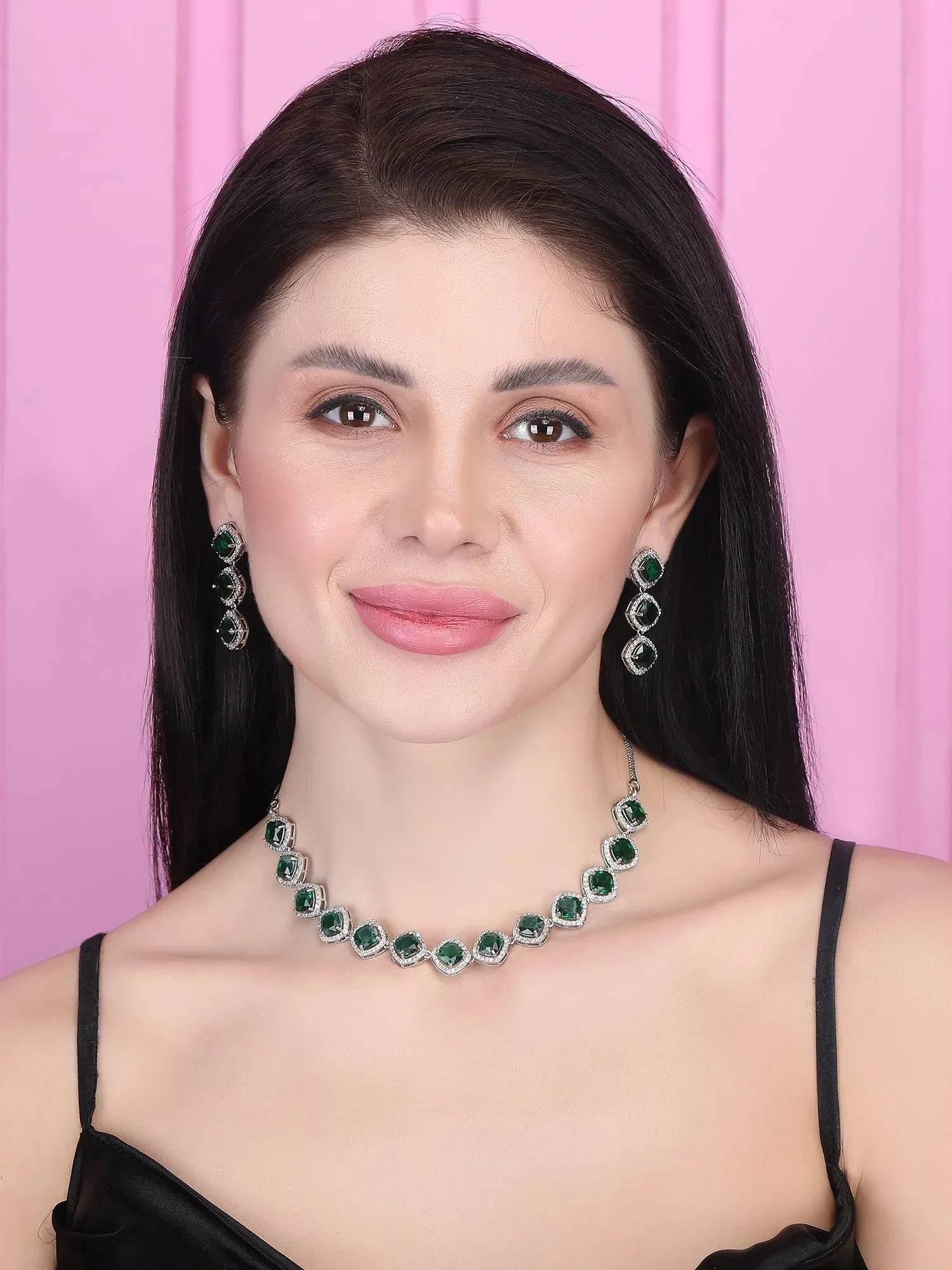 Eternal Sparkle: Emerald Green AD Sleek Necklace