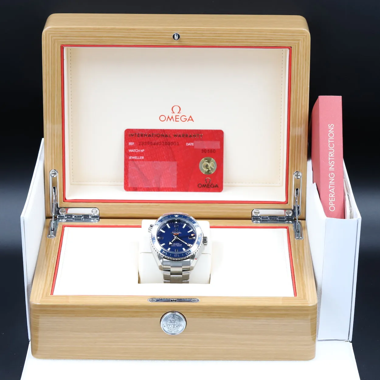 Omega<br>232.90.44.22.03.001 Seamaster Planet Ocean 600M Omega Co-Axial GMT