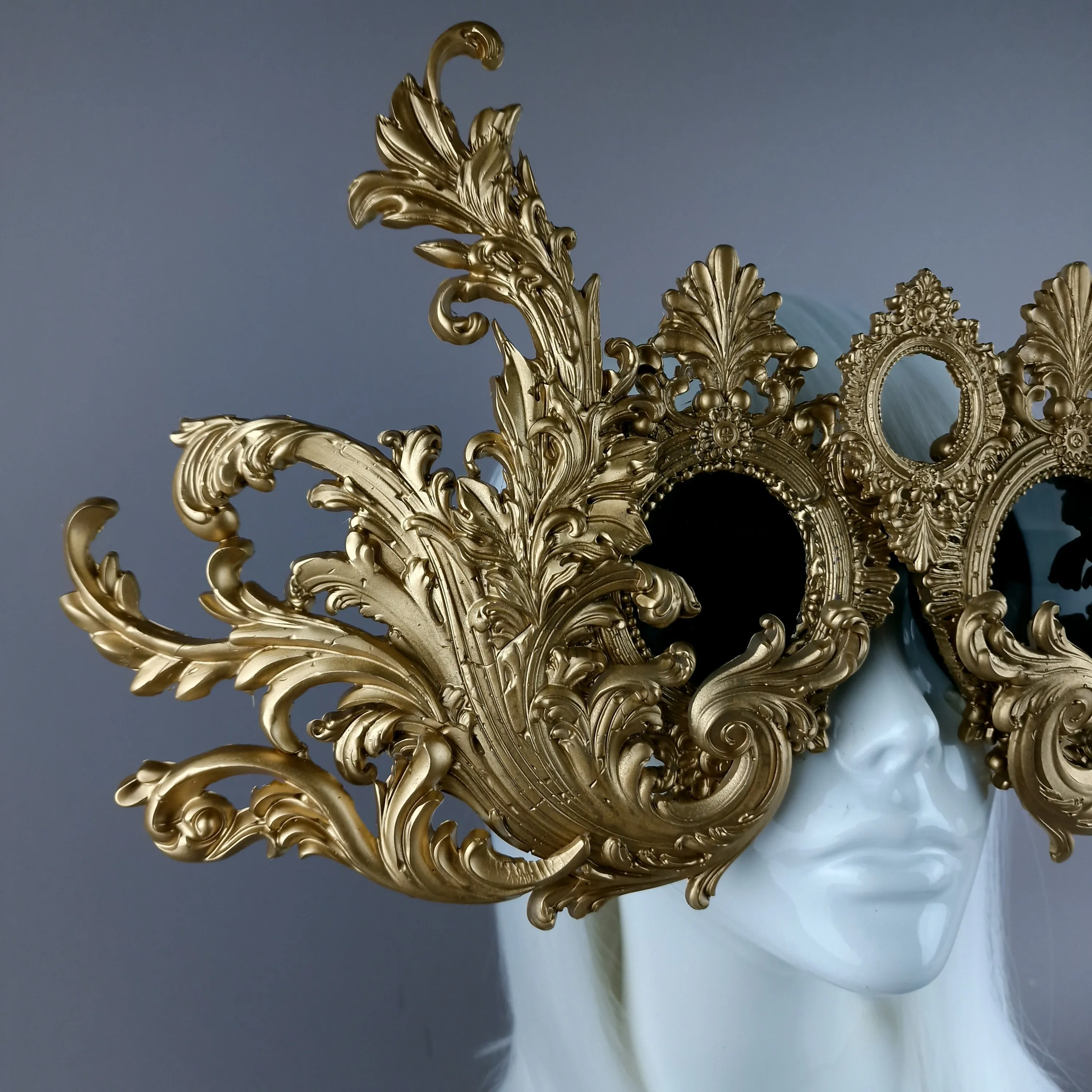 "Monstera" Enormous OTT Gold Filigree Sunglasses Mask