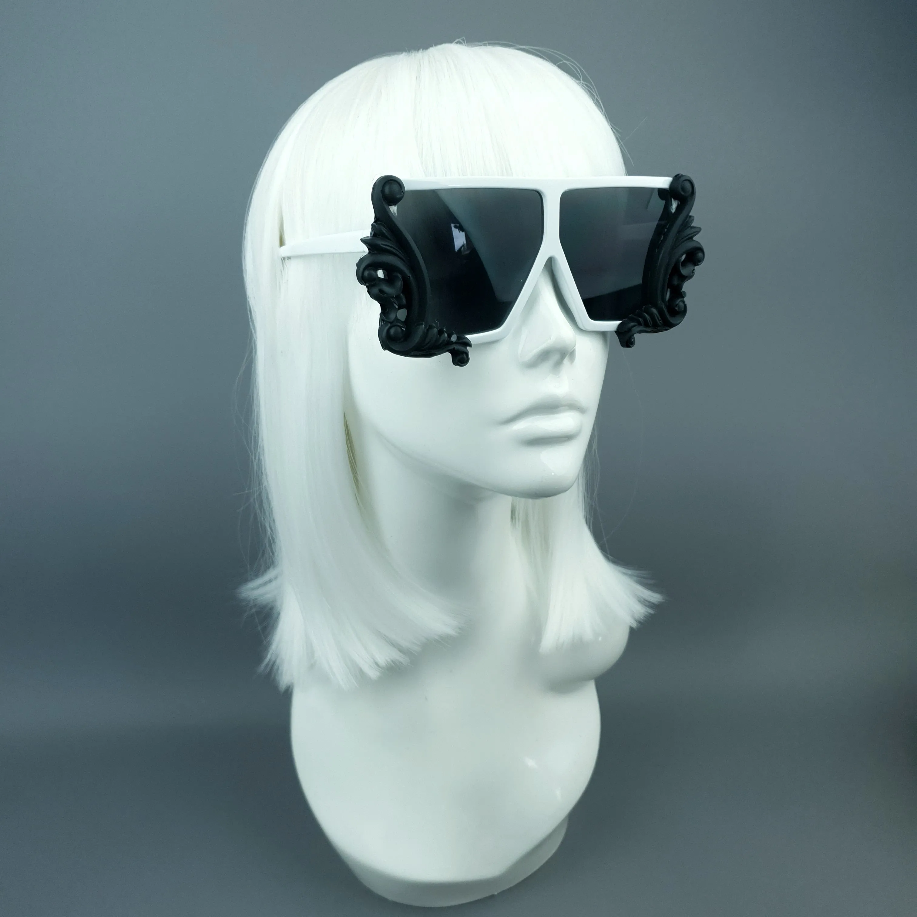 "Nandor" Black & White Filigree Unisex Sunglasses