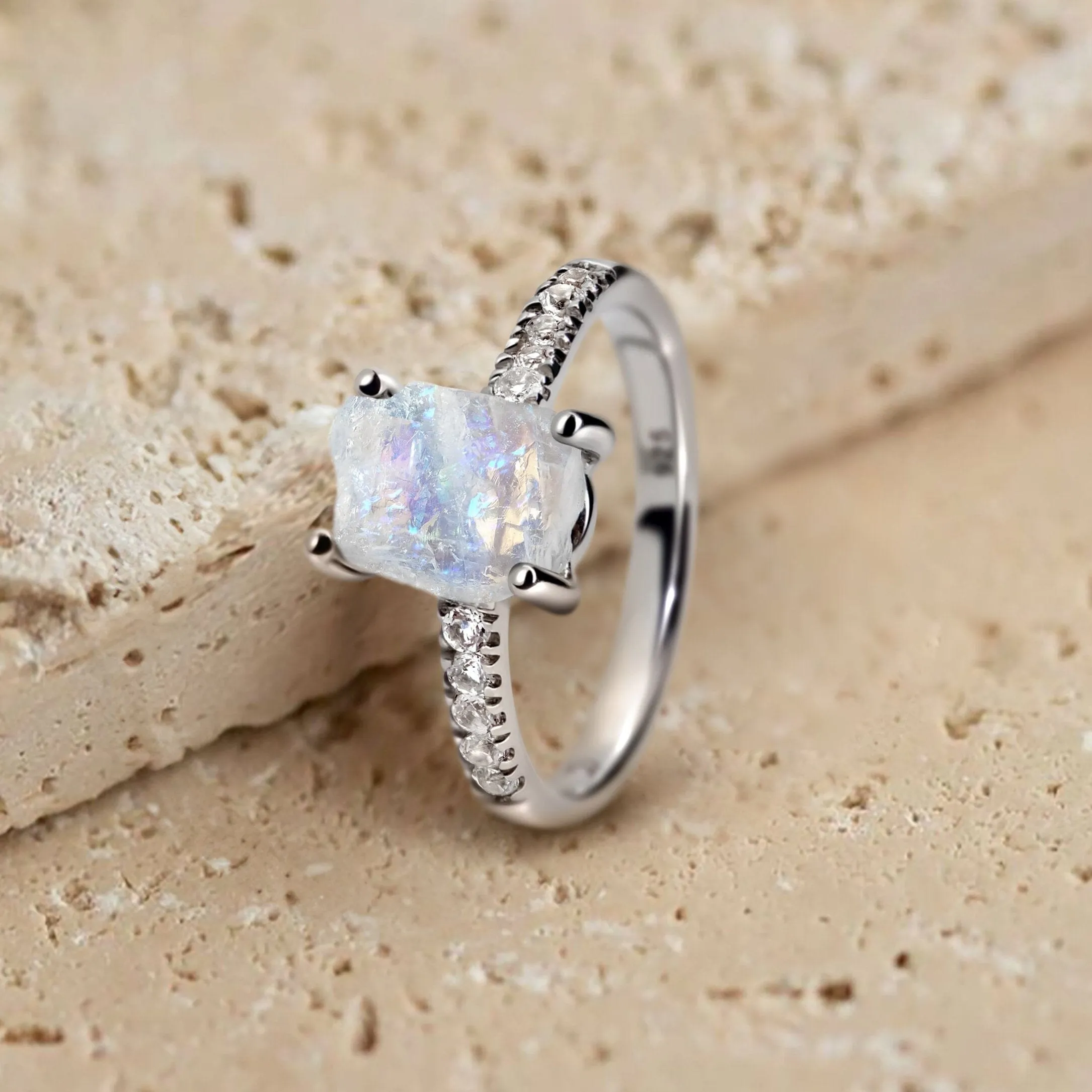 Raw Crystal Ring - Ritzy Moonstone