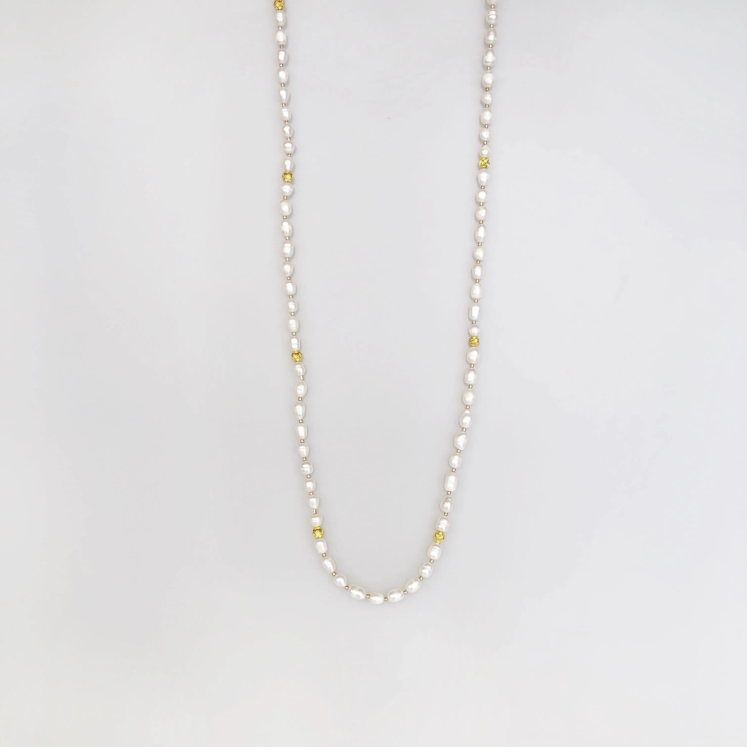 Return to Origin Pearl Necklace Set