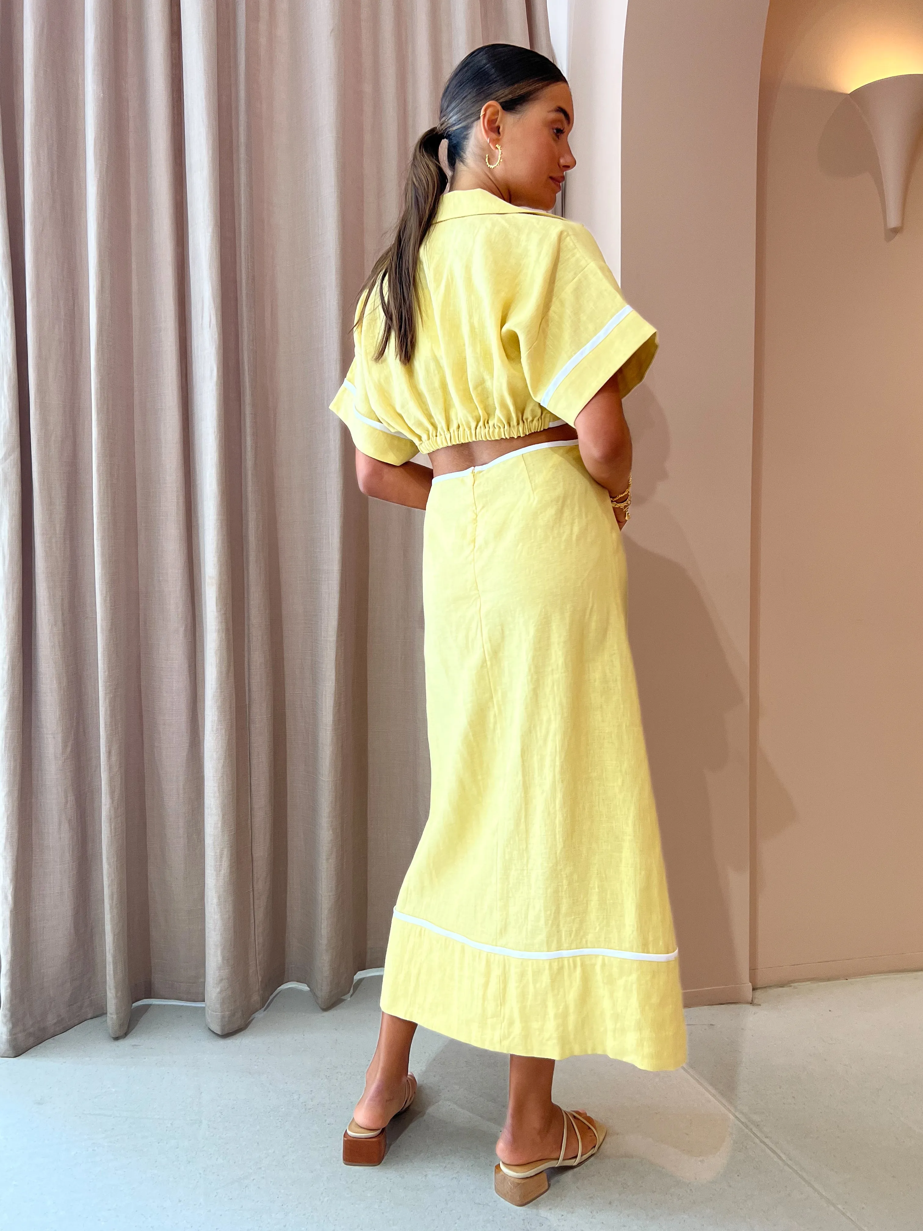 Roame Parque Dress in Butter