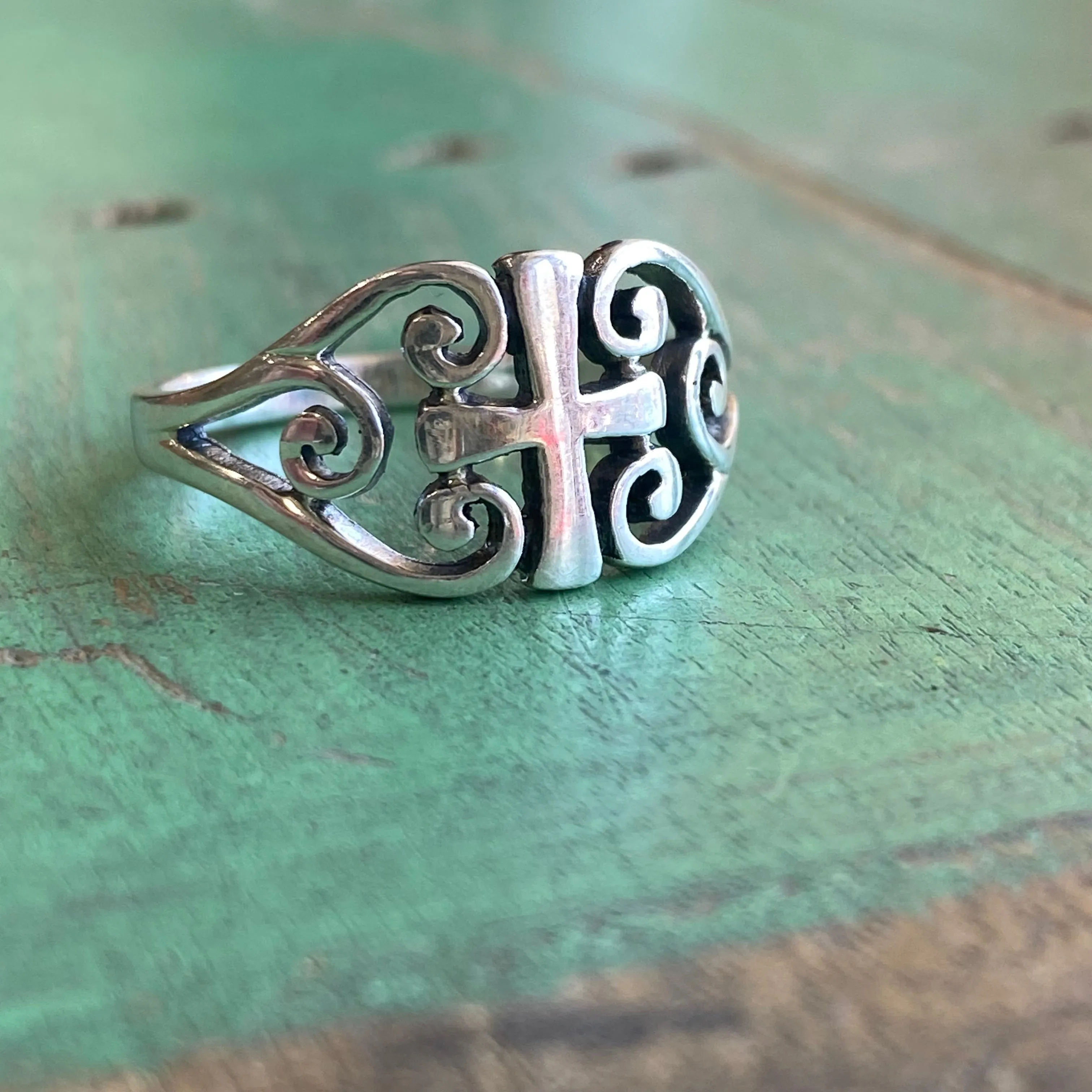 Sterling Silver Filigree Heart Cross Ring