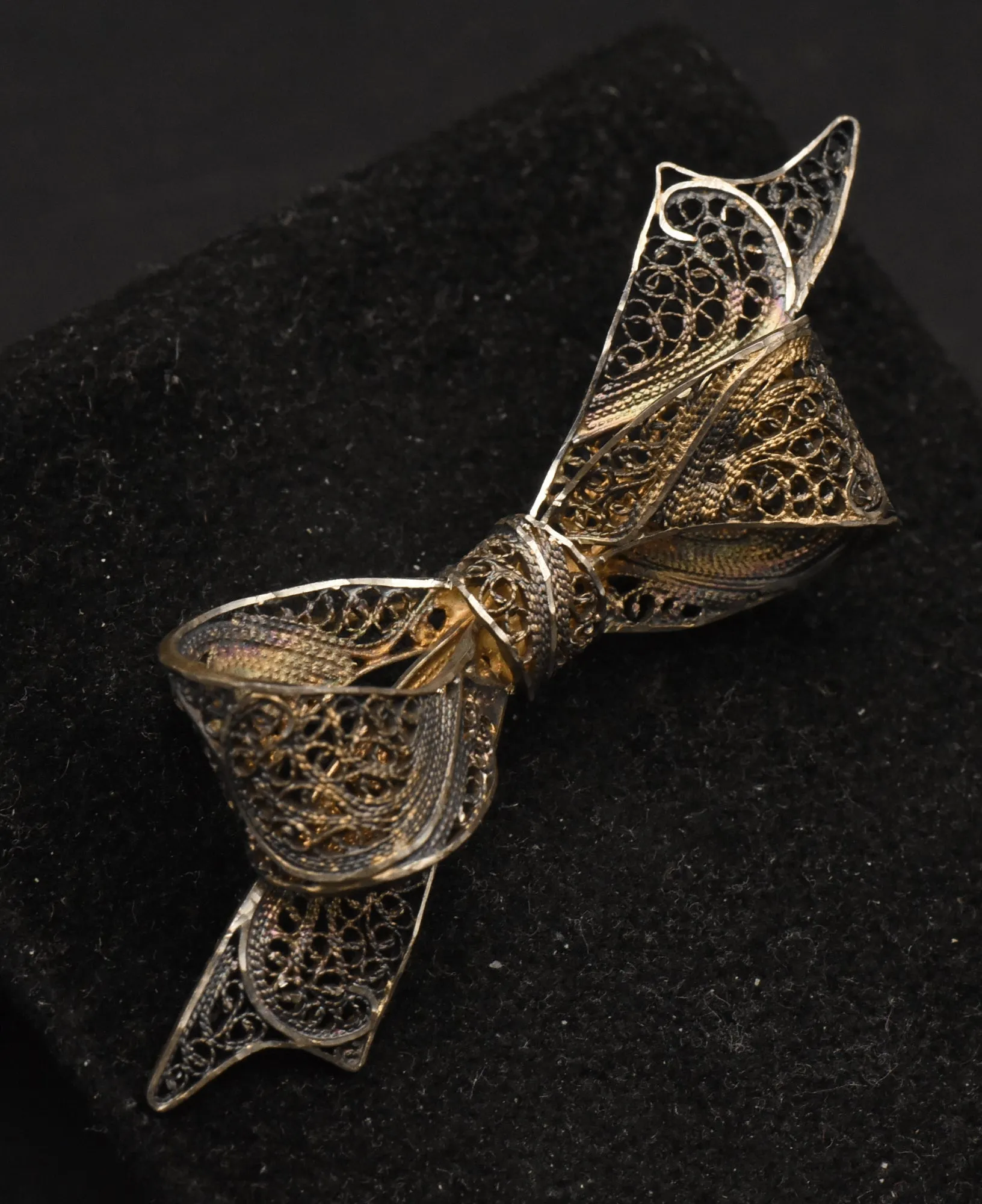 Vintage Filigree Tied Bow Brooch